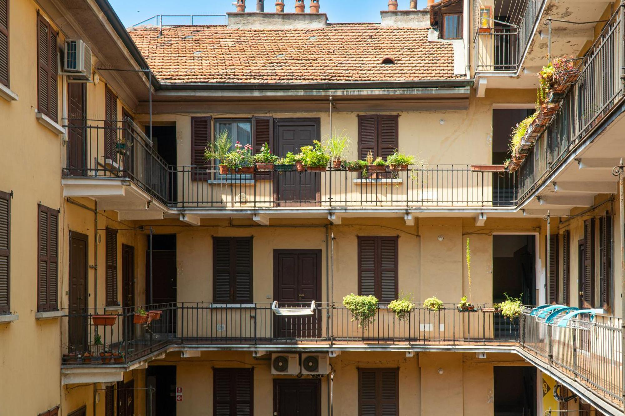 Bessy House, Near Fondazione Prada Milão Exterior foto